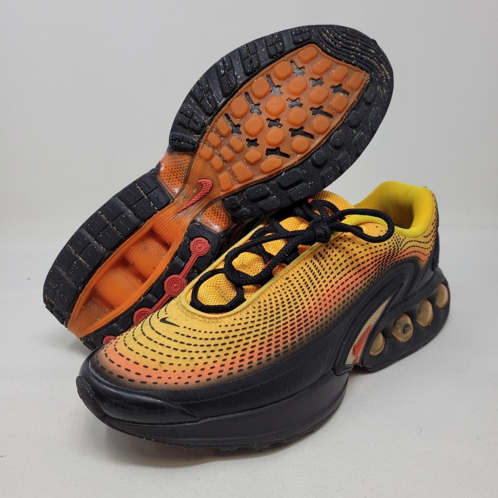 Nike Air Max DN Shoes Mens Size 11 Orange Black HM0810-800 Running Sneakers